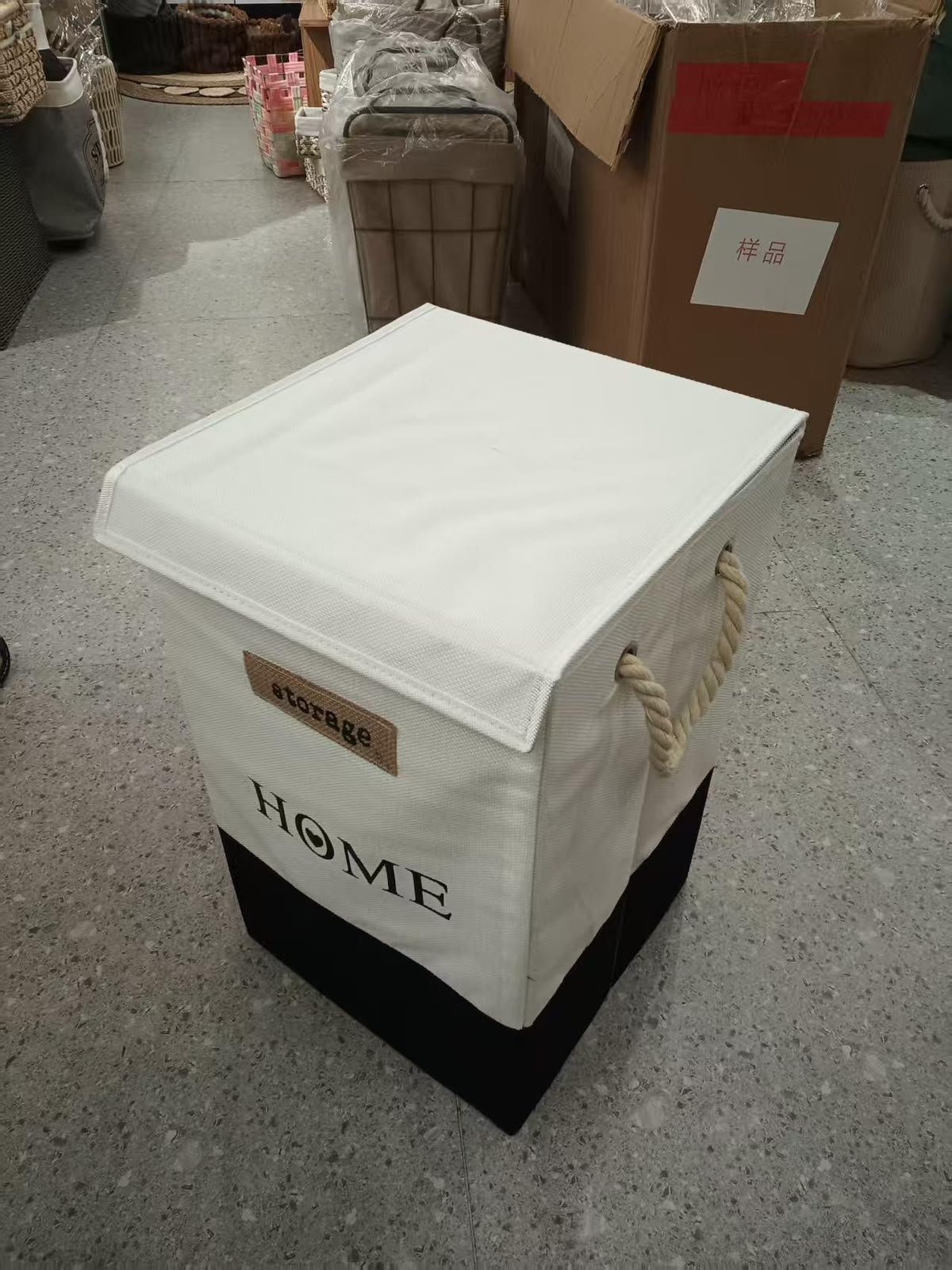 2026/09/247077.jpg Large size HOME Storage container/laundry basket - Image 1